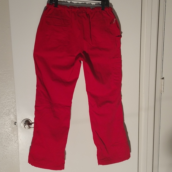 KATHY PETERSON, RED PANTS, SIZE L - Picture 10 of 12